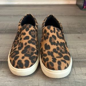 Women’s 8 1/2 Target Brand “A New Day” Cheetah Slip on tennis shoes